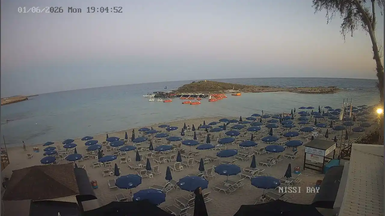 Webcam-Aufnahme aus :city — 1. Juni 2026 17:00