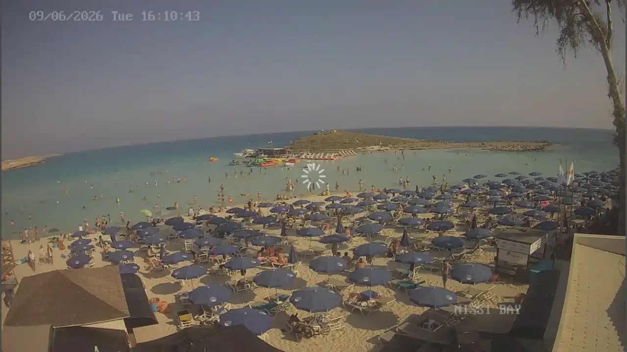 Webcam-Aufnahme aus :city — 9. Juni 2026 15:00